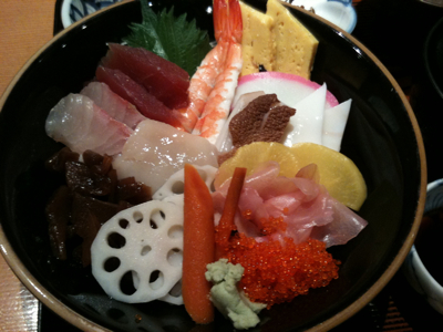 北陸の味「東尋坊」