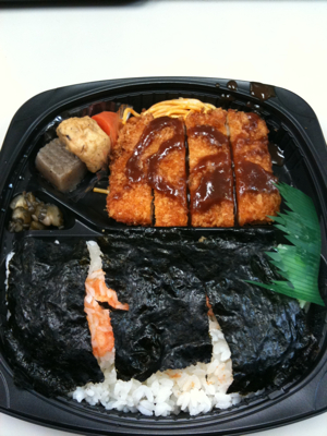 チキンかつのり明太弁当