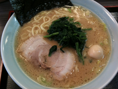 横浜家系ラーメン 港家 入船店